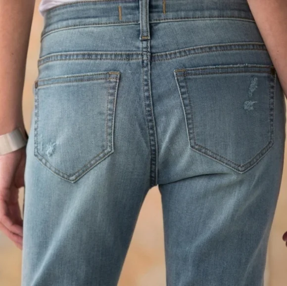 🆕🌿SUNDANCE BOHO LACE JEANS🌿 - Picture 3 of 4